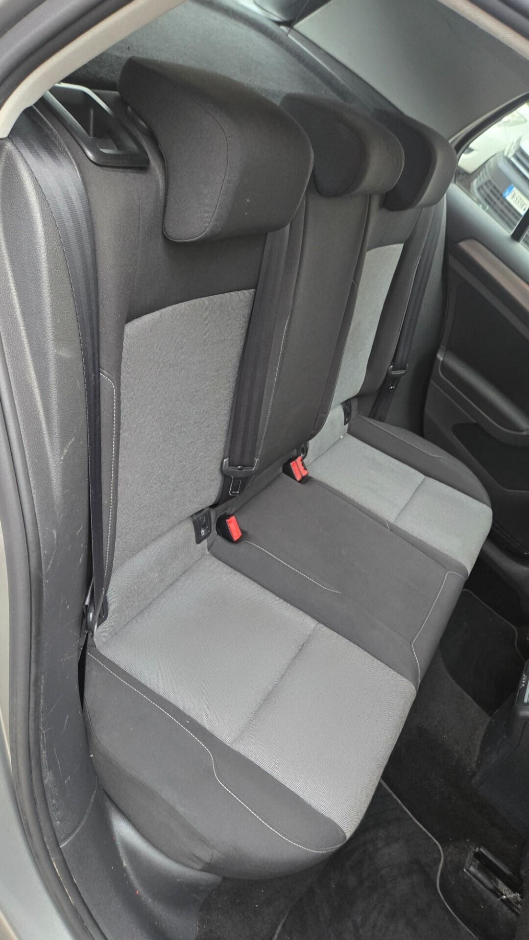 Volkswagen Golf Business 1.4 TGI 5p. BlueMotion ME