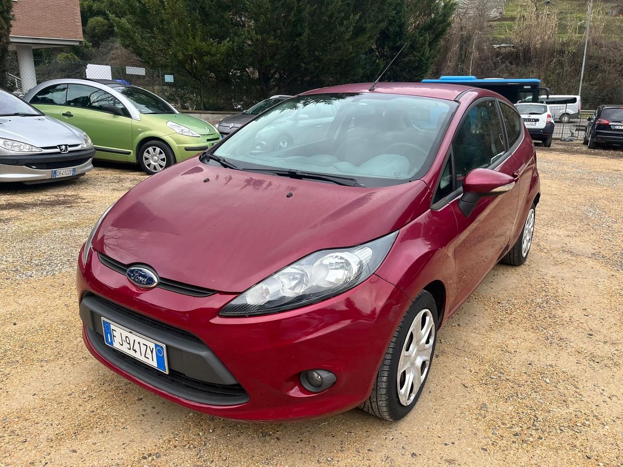 Ford Fiesta 1.4 Diesel - Neopatentati