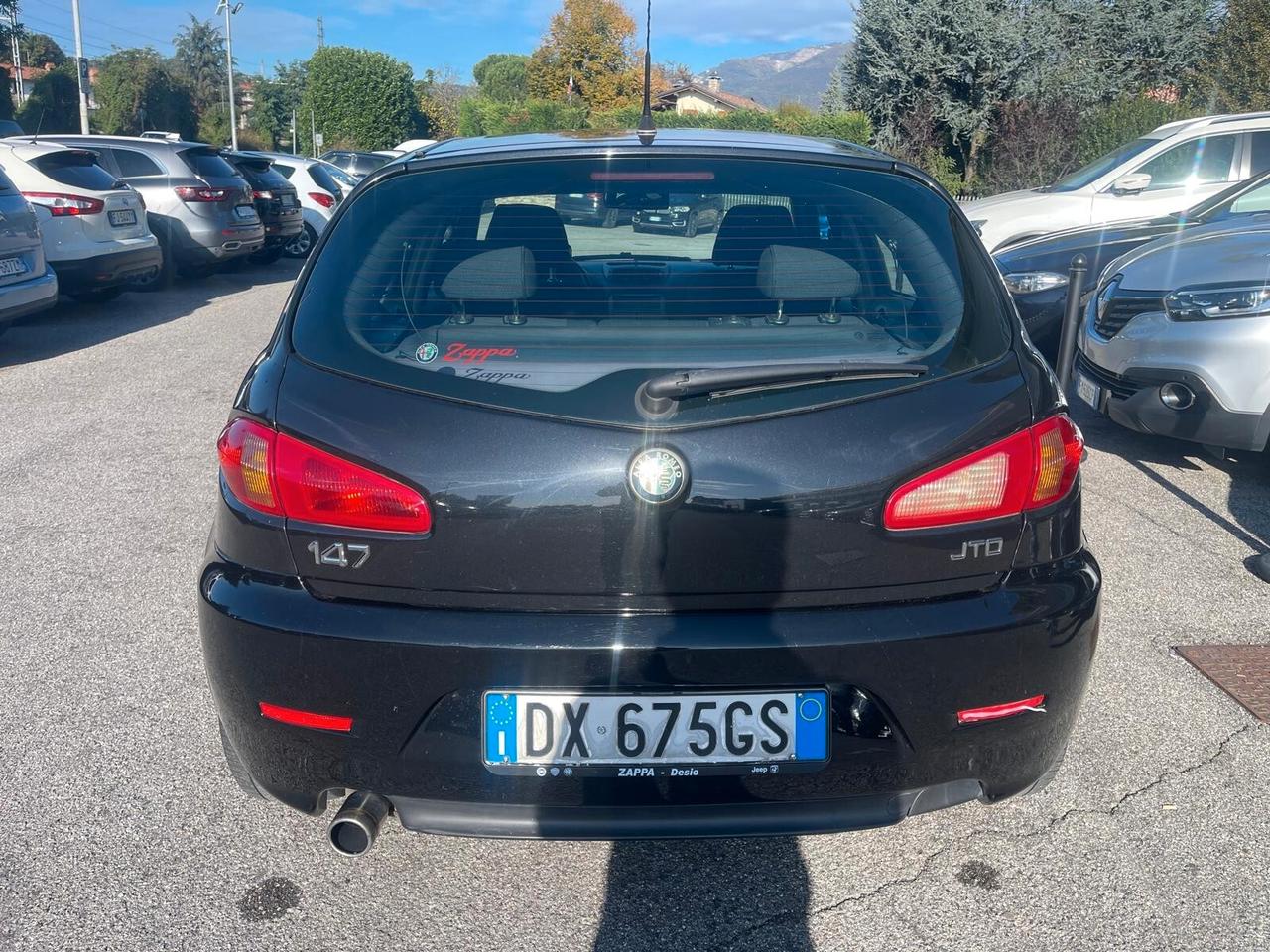 Alfa Romeo 147 1.9 JTD M-JET 16V 5 porte Dist.