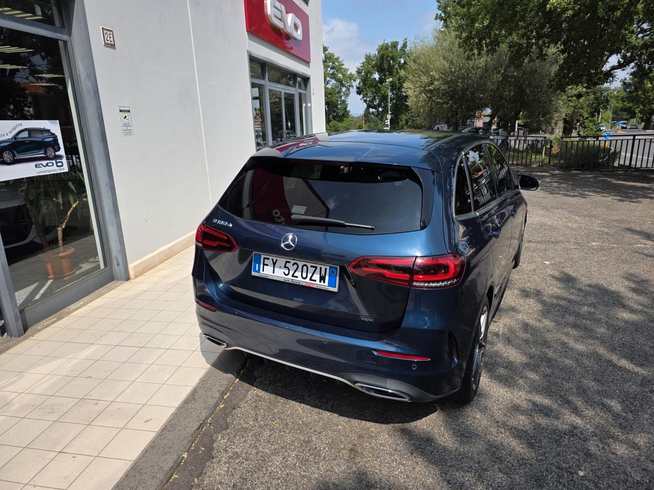 Mercedes-benz B 180 B 180 d Automatic Premium
