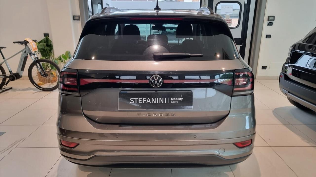 Volkswagen T-Cross 1.0 TSI Sport R-Line