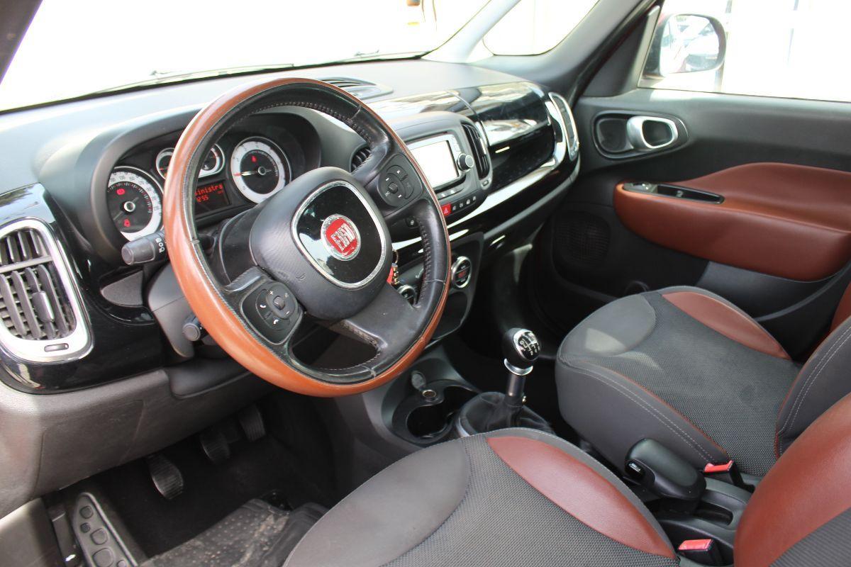 FIAT - 500 L - 1.6 Multijet 105 CV Trekking