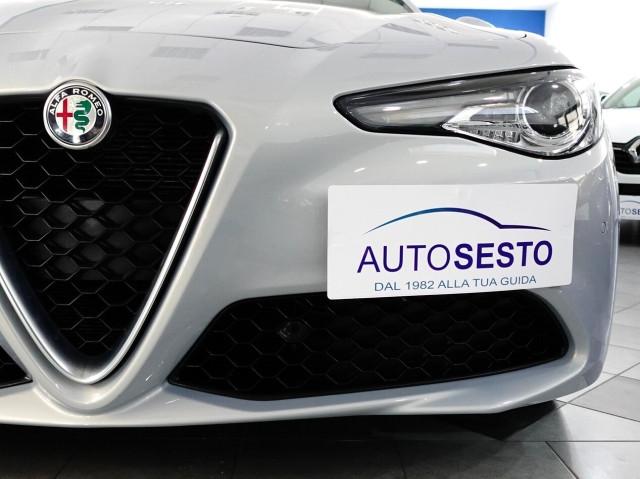 Alfa Romeo Giulia 2.2 MJT 160 CV AT8 BUSINESS