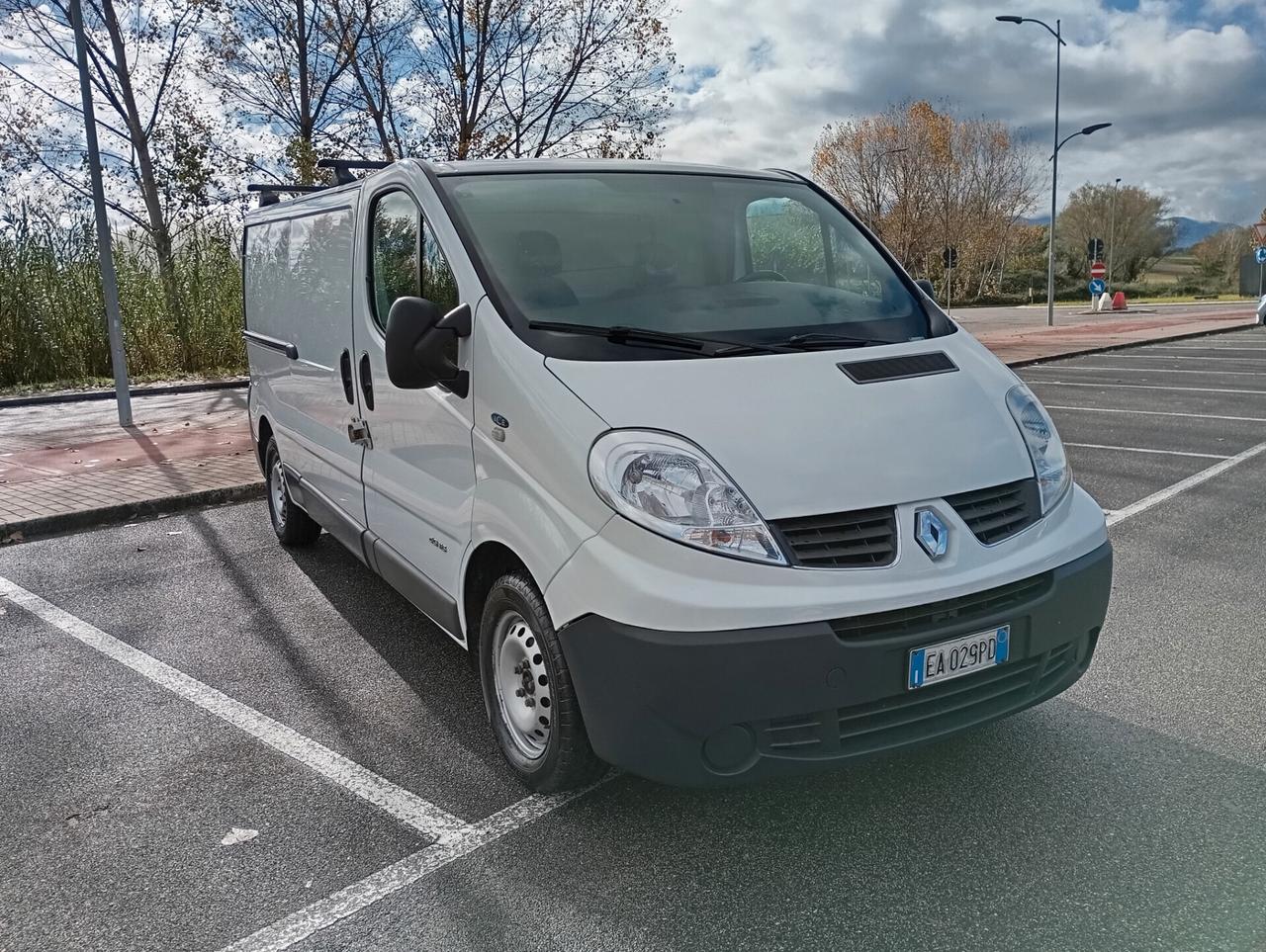 Renault Trafic T29 2.0 dCi/115 PL-TA Furgone