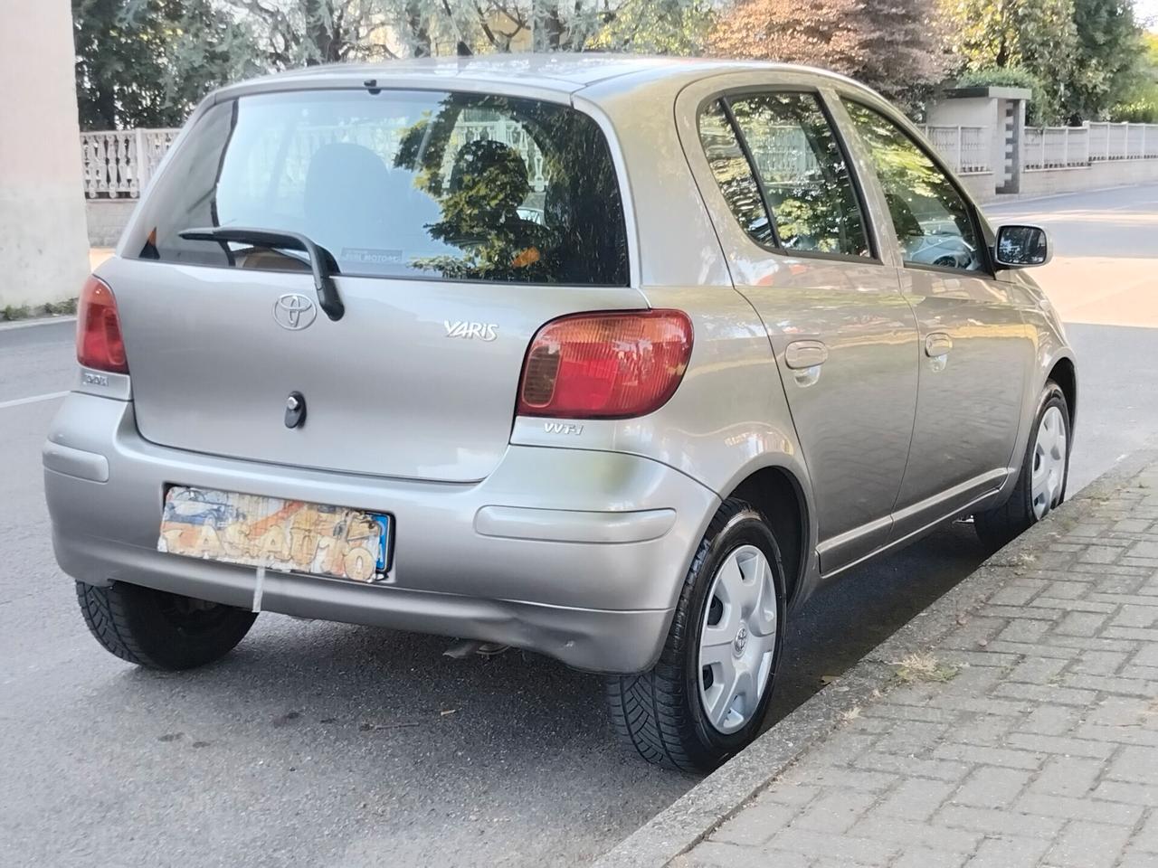 Toyota Yaris 1.0i 16V cat 5 porte KM 130 IDEALE PER NEO PATENTATI A 2.499 EURO