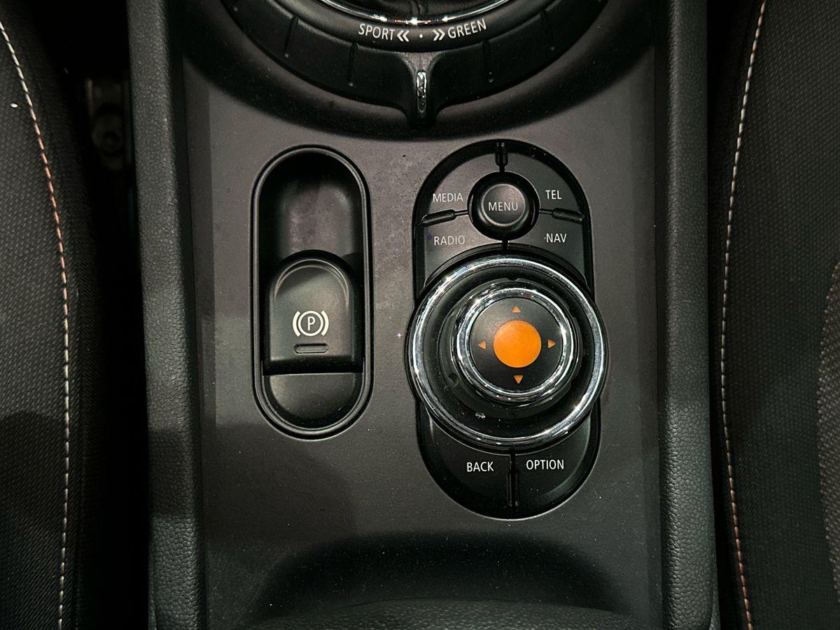 MINI Mini IV F54 2016 Clubman - Mini Clubman 2.0 Cooper D Busines