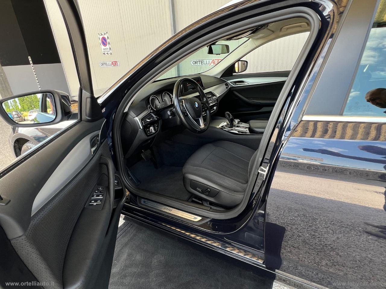 BMW 530d xDrive Touring Business