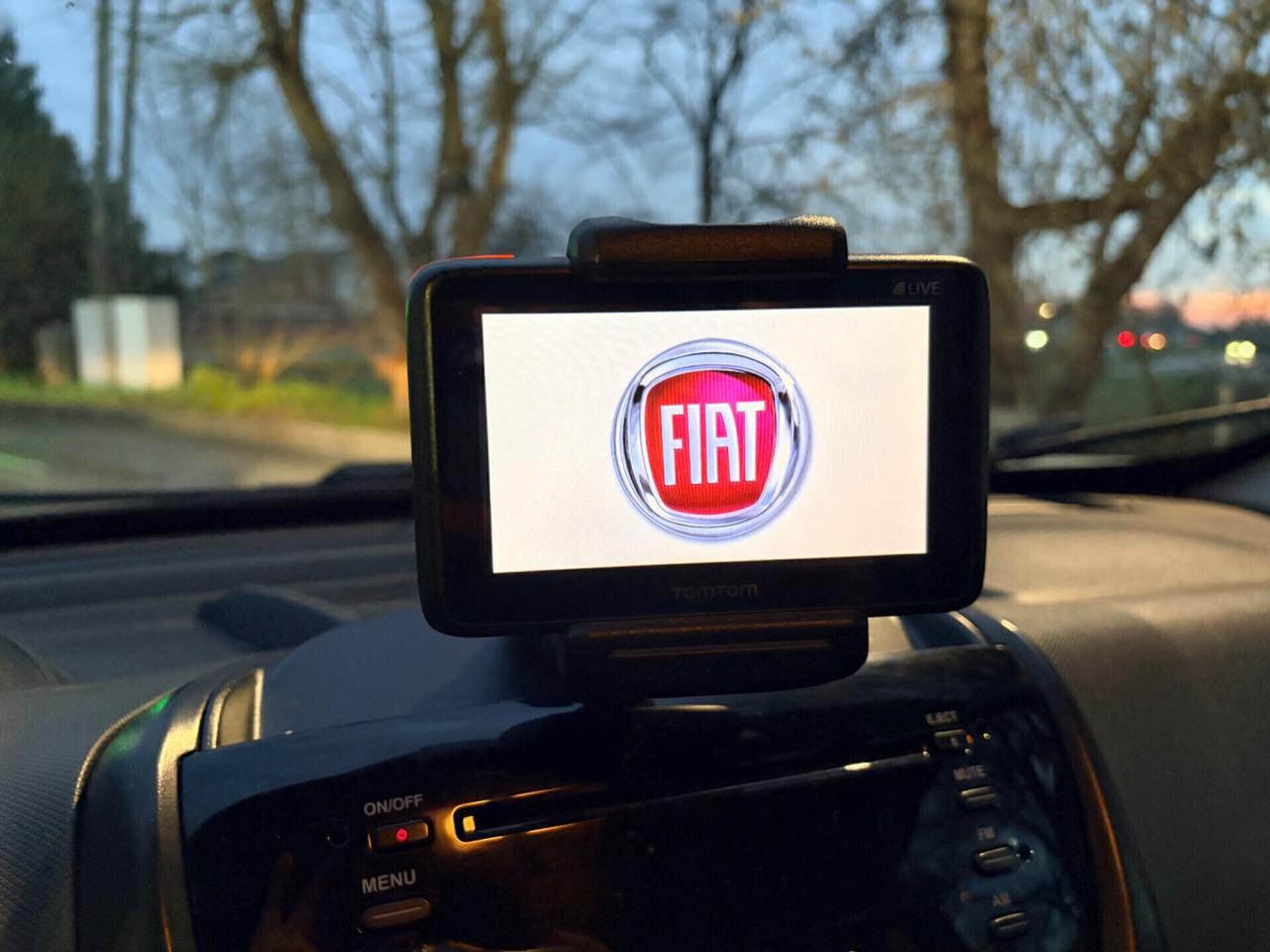 Fiat Doblo 1.4 T-Jet metano 2014 5 posti