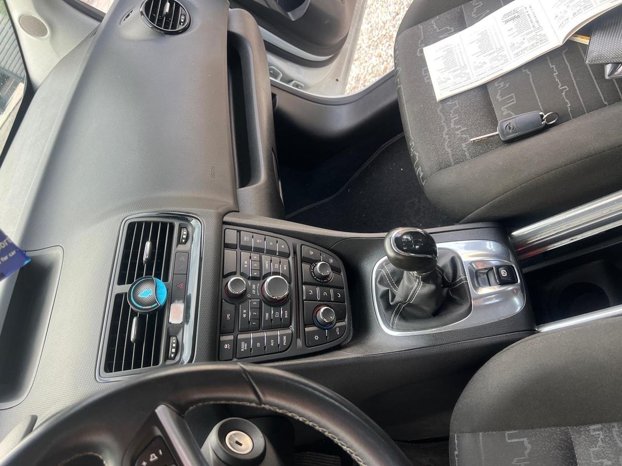 Opel Meriva 1.4 Turbo 120CV GPL Tech Design Edition