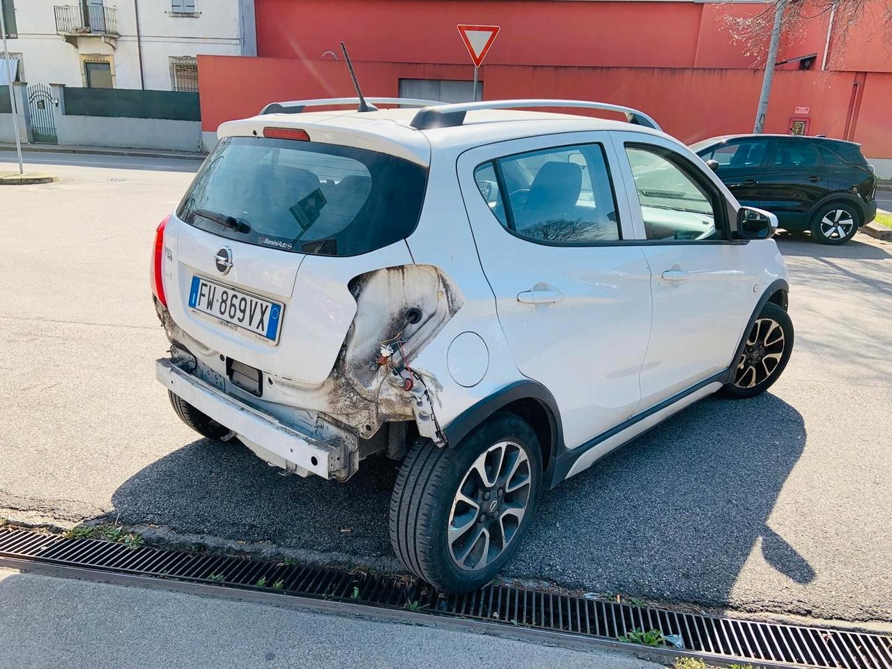 Opel Karl Rocks 1.0 73 CV