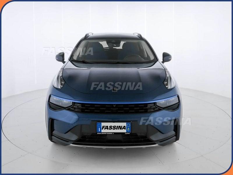 Lynk & Co 01 01 PHEV