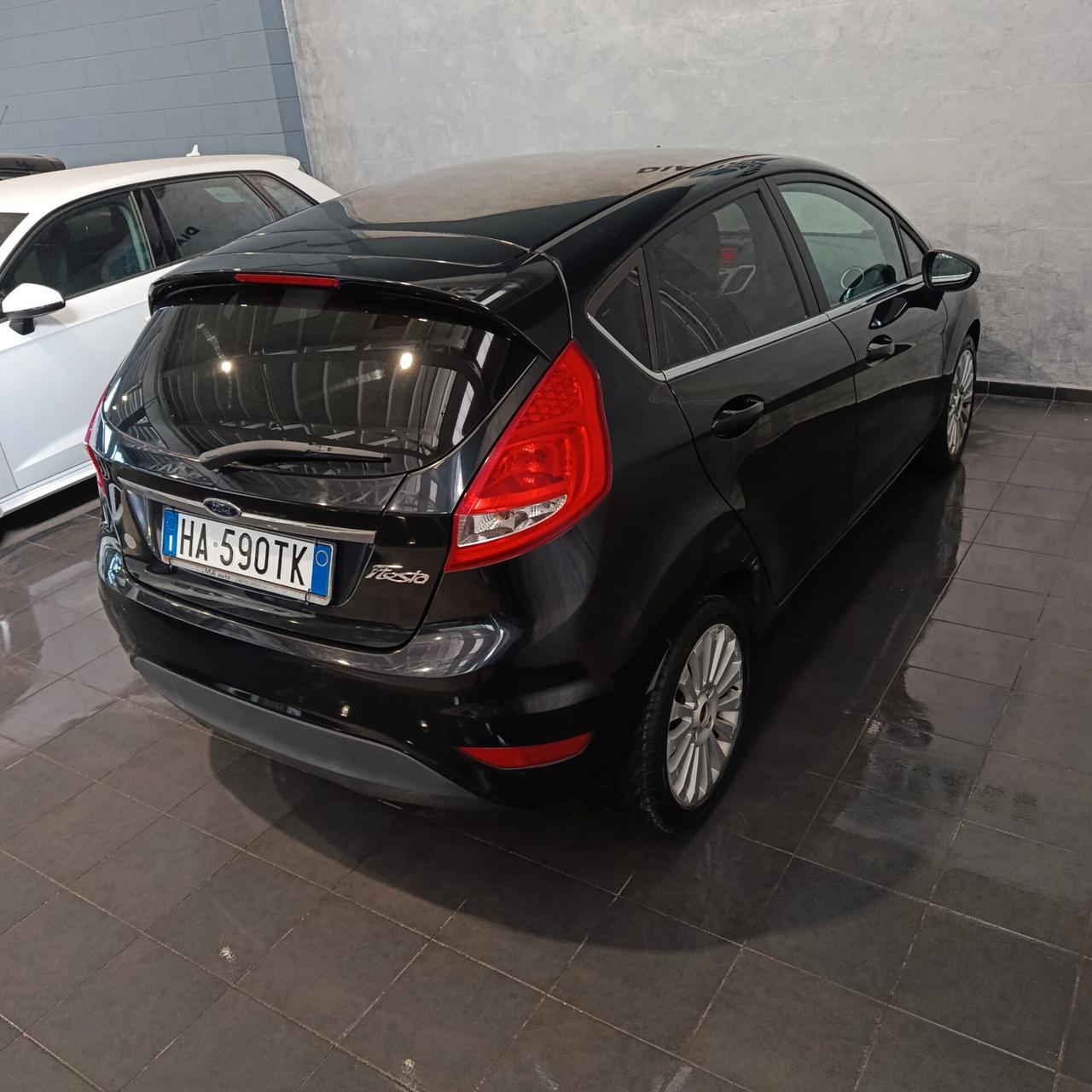 Ford FIESTA 1.4 GPL TITANIUM