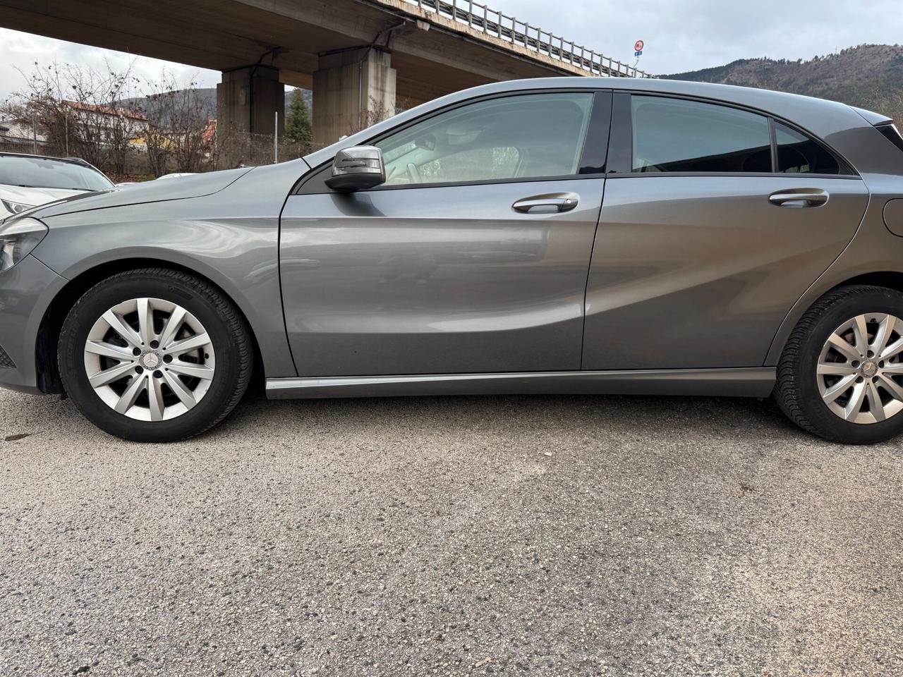 Mercedes-benz A 180 BlueEFFICIENCY Executive