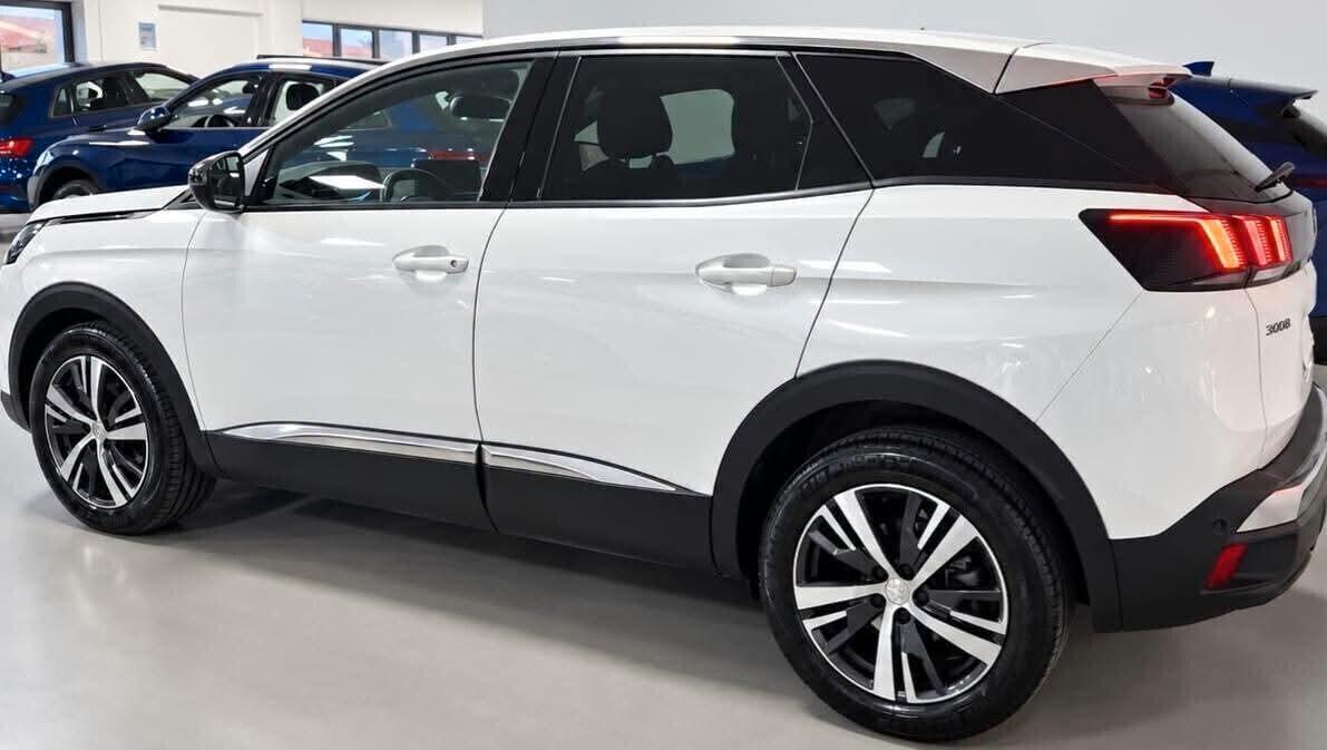 Peugeot 3008 130cv EAT8 Allure pack