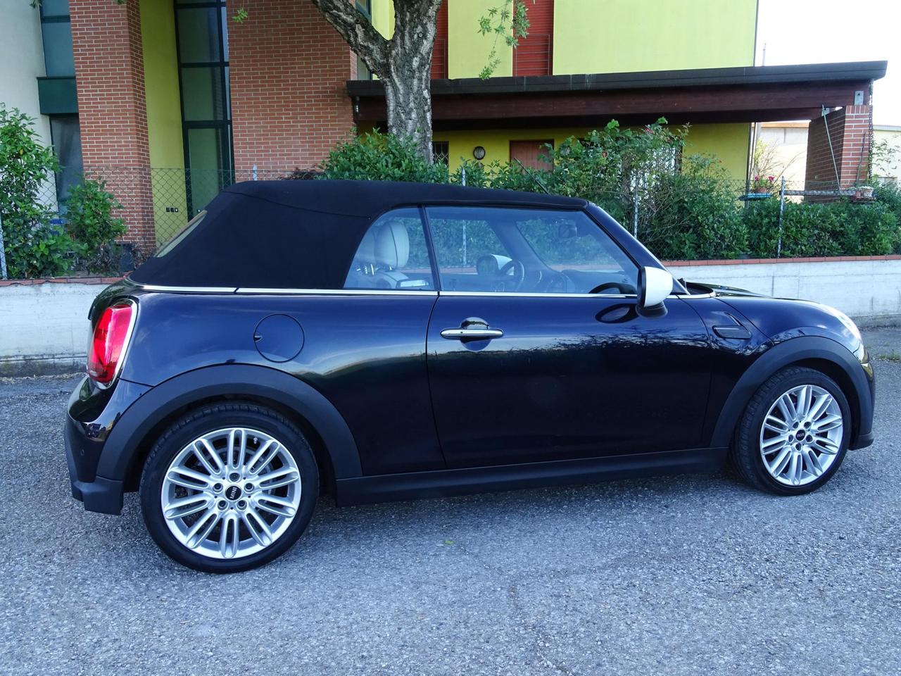 MINI Mini 1.5 Cooper Classic Cabrio