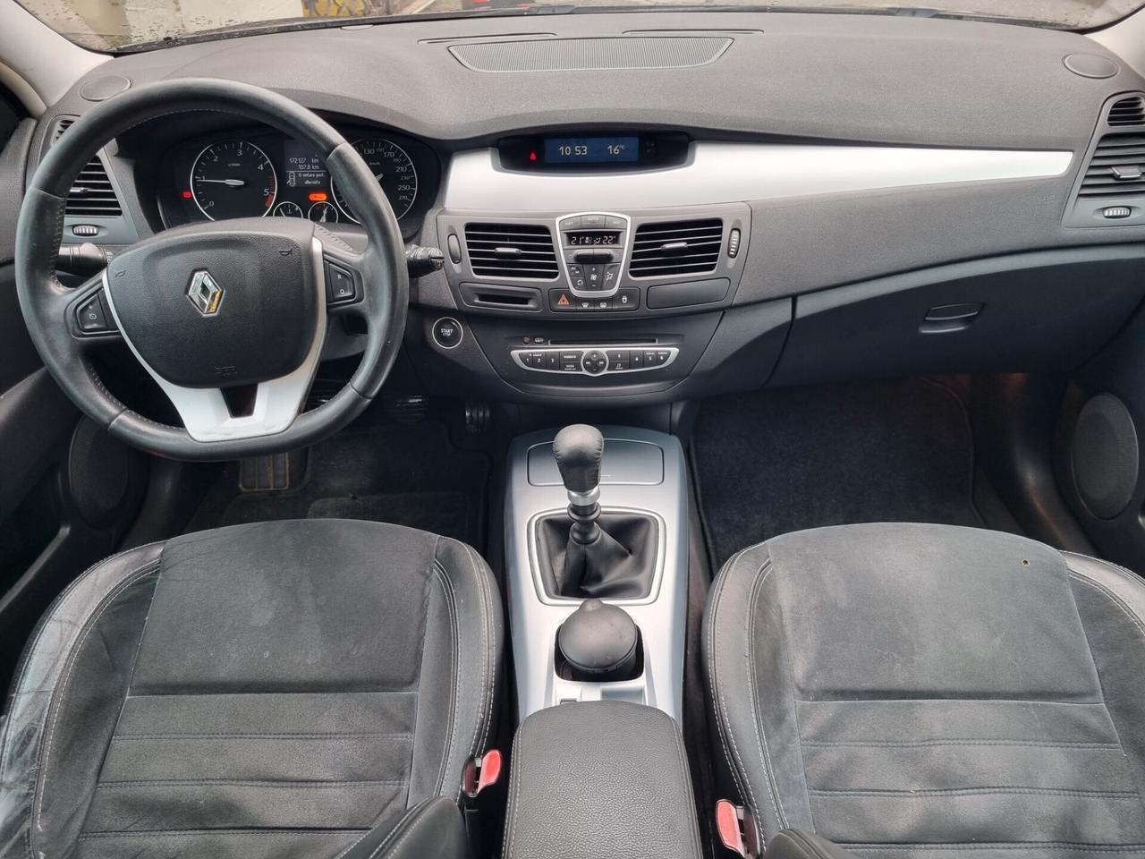 Renault Laguna 2.0 dCi 150CV SporTour Techno Nav