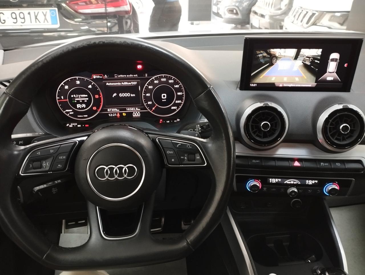 Audi Q2 30 TDI Admired stronic