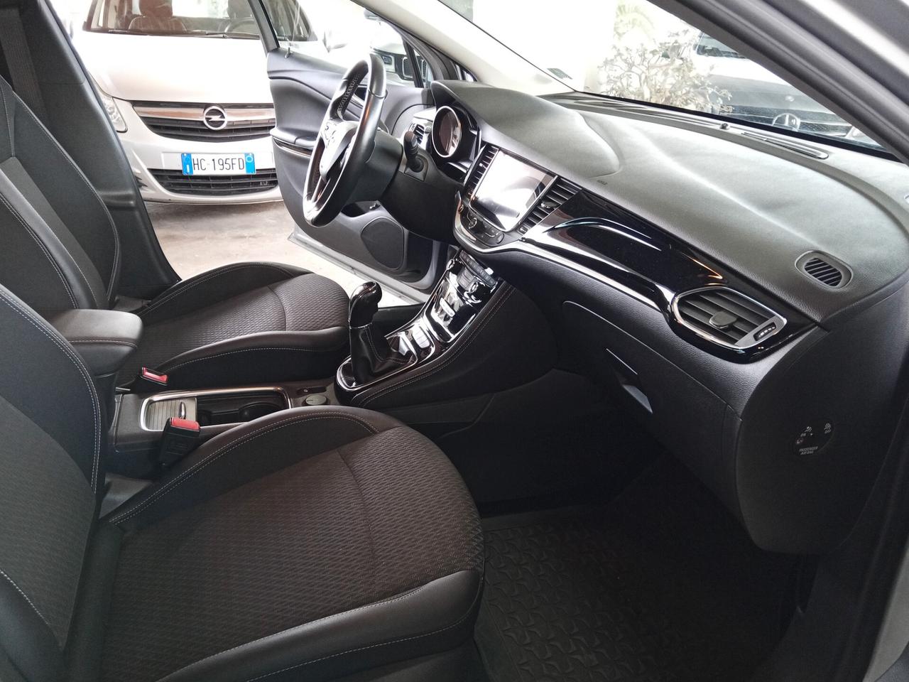 Opel Astra 1.6 CDTI EcoFLEX S&S Sports Tourer Cosmo