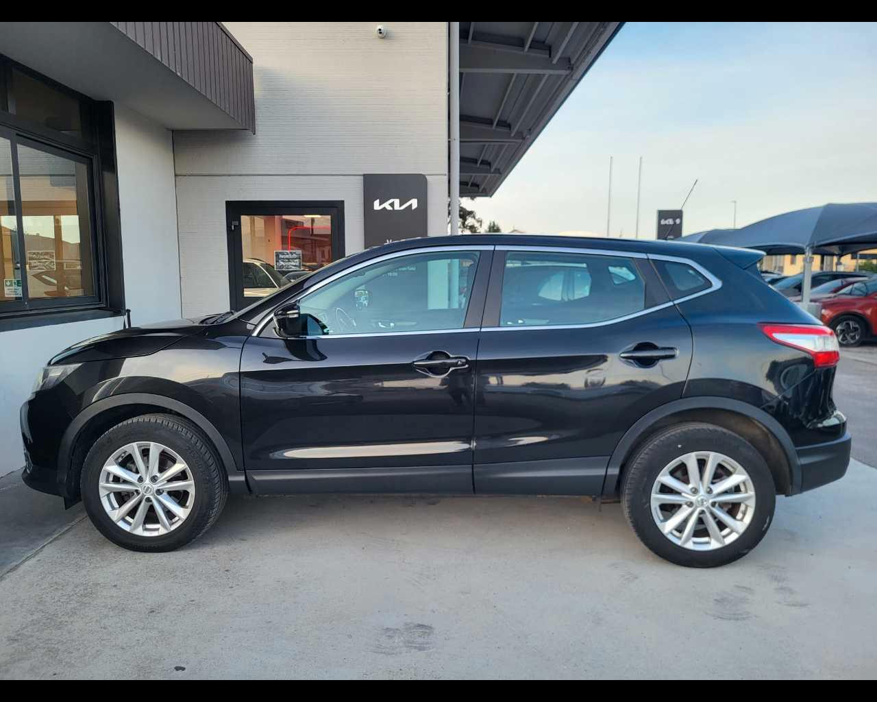 NISSAN Qashqai Acenta 4WD