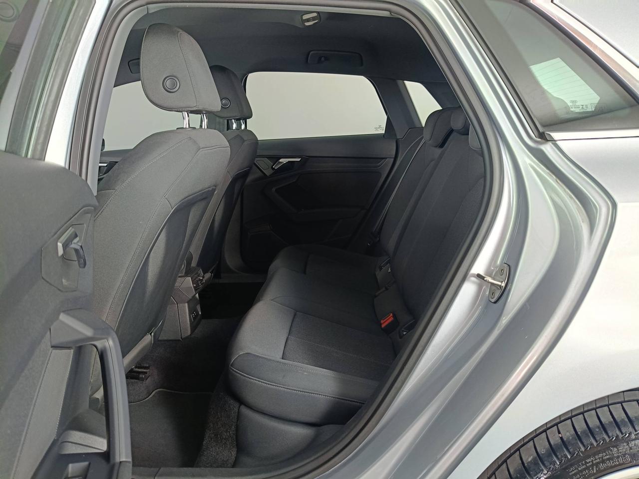 AUDI A3 Sportback 30 2.0 tdi Business Advanced s-tronic