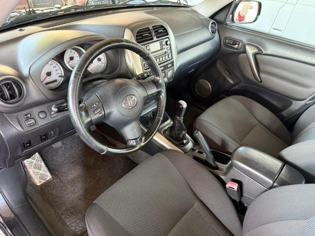 TOYOTA RAV 4 MY23 RAV4 2.0 Tdi D-4D cat 5 porte Sol