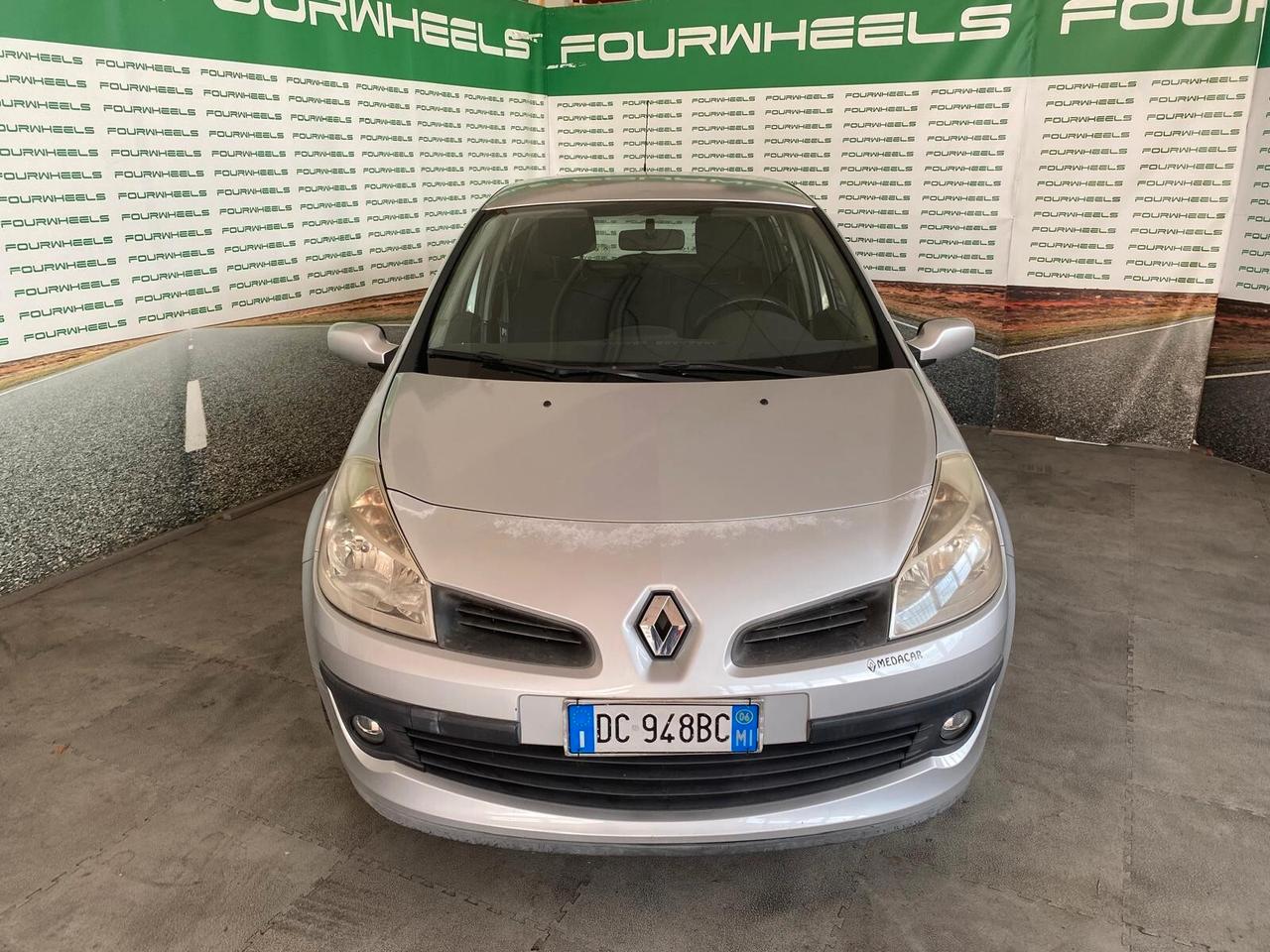 Renault Clio Storia 1.2 16V 5 porte