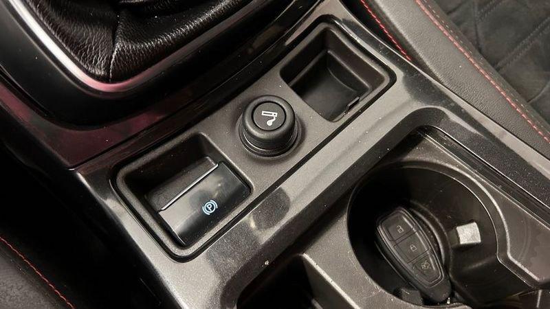 Ford Kuga 1.5 Ecoboost 120CV S&S 2WD ST-Line