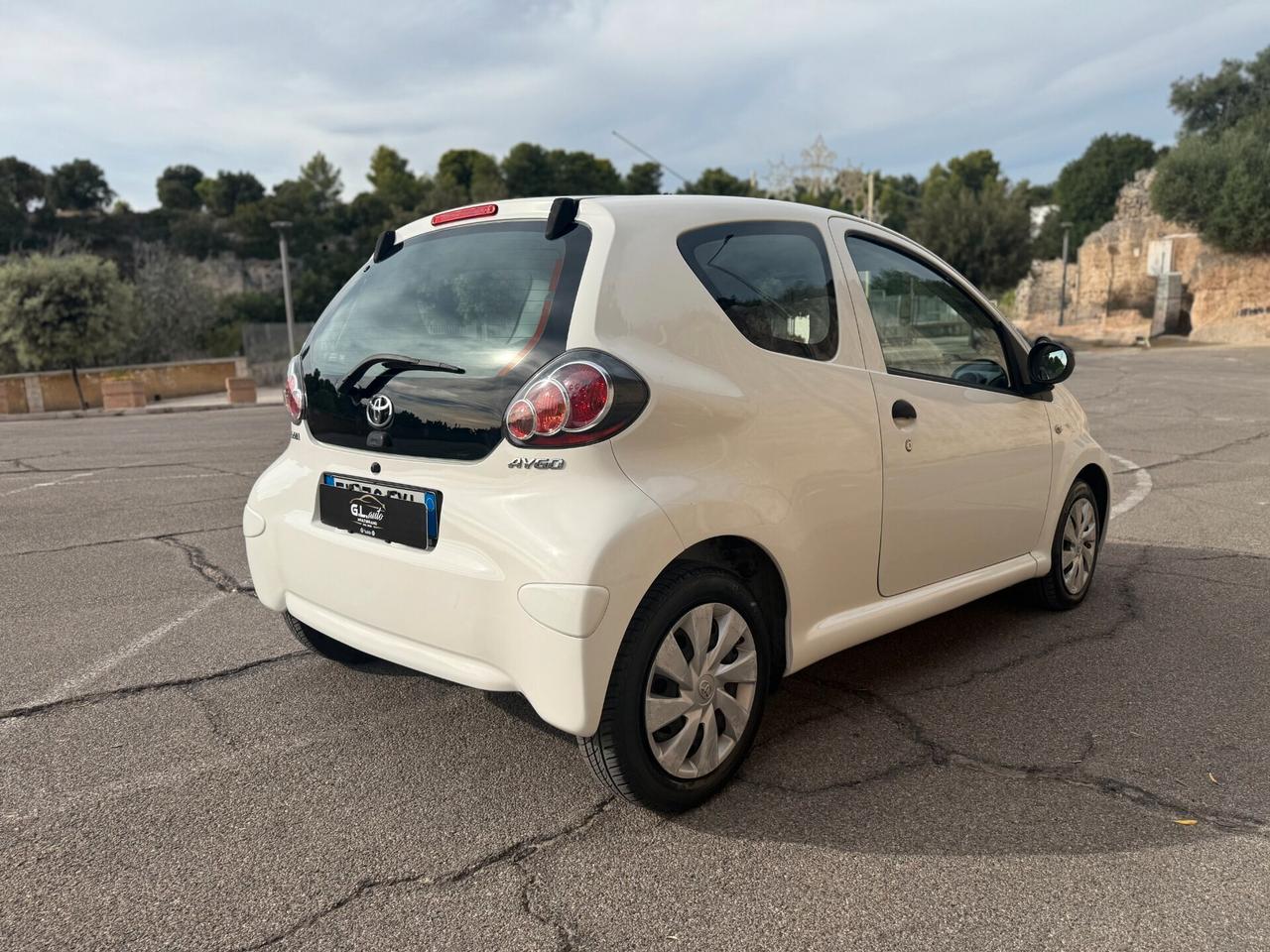 Toyota Aygo/1.0 68CV/NAVI/CLIMA/SOLO 55000 KM
