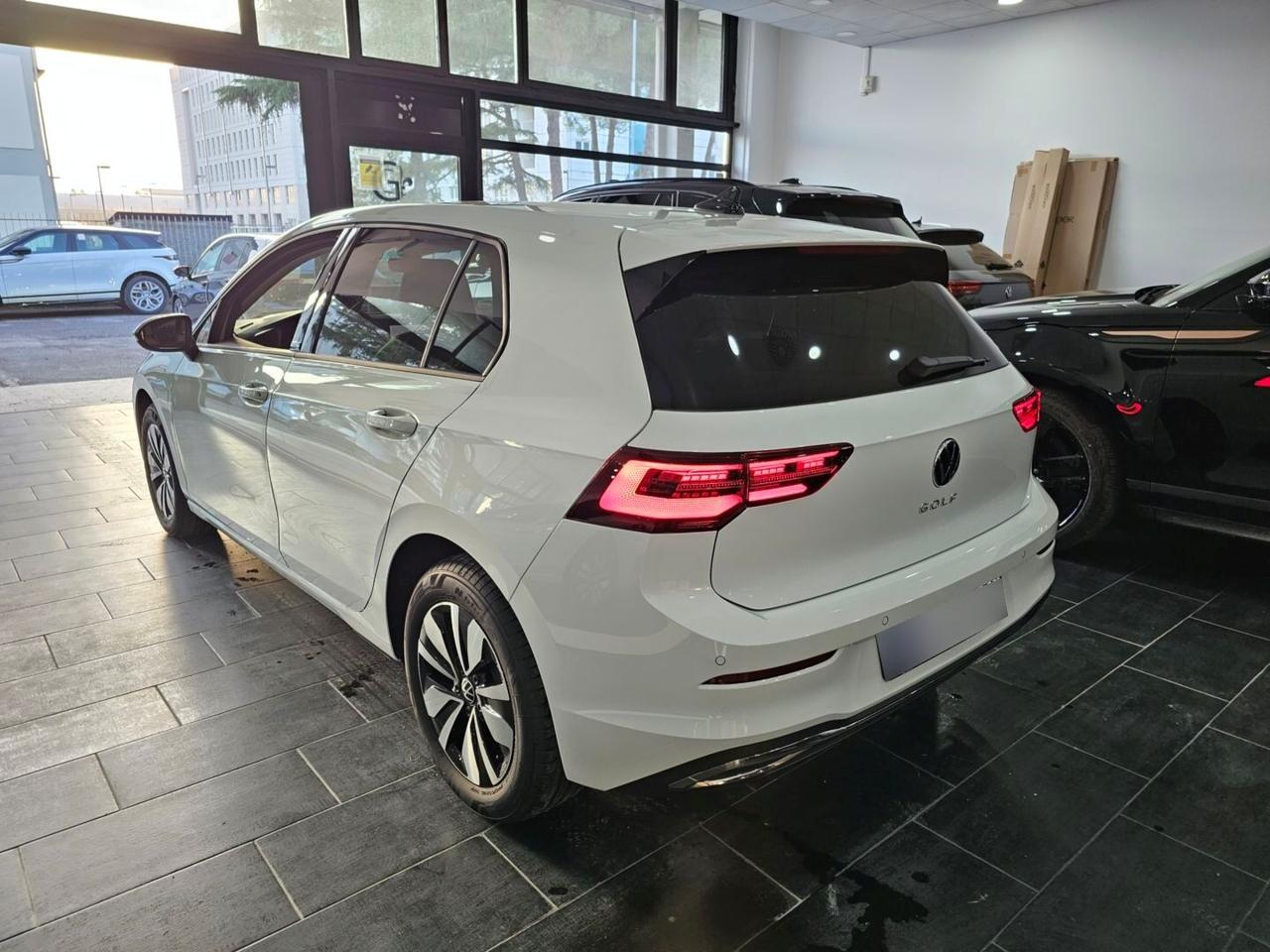 Volkswagen Golf TDI MOVE LIFE C.16 Tetto Nav Led Matrix Clima3Zone