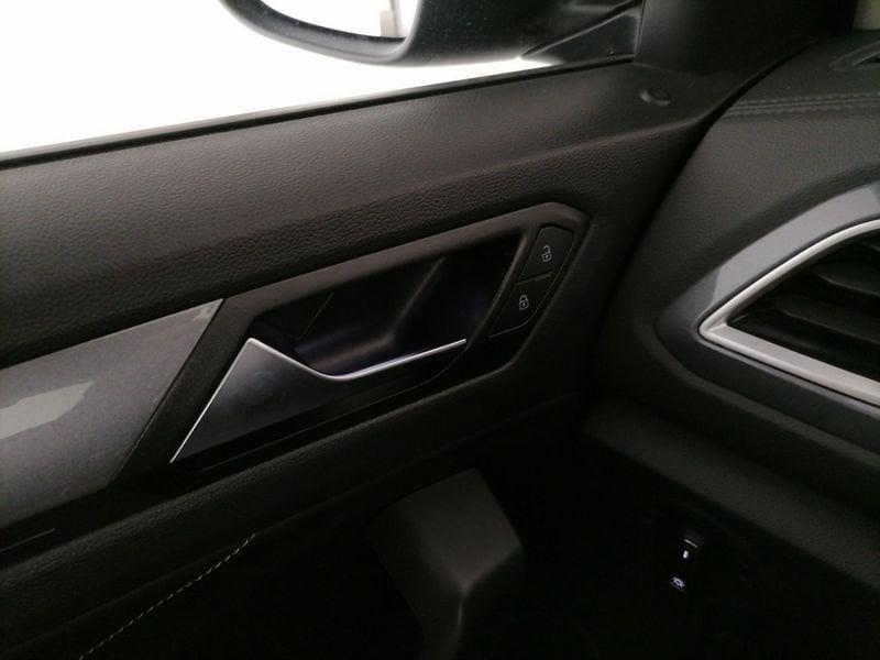 Volkswagen T-Roc 1.5 tsi Style