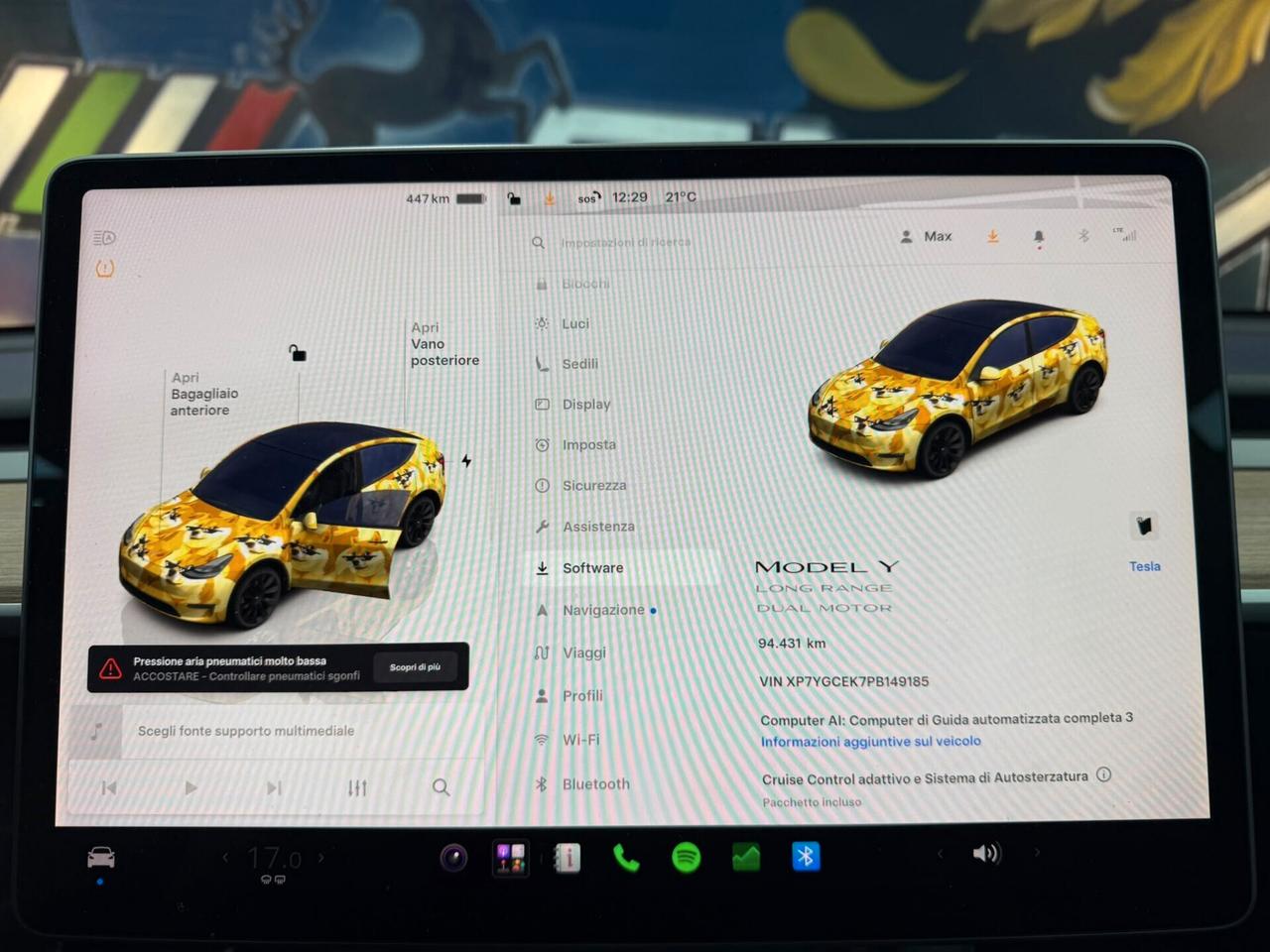 Tesla Model Y Long Range AWD (892)