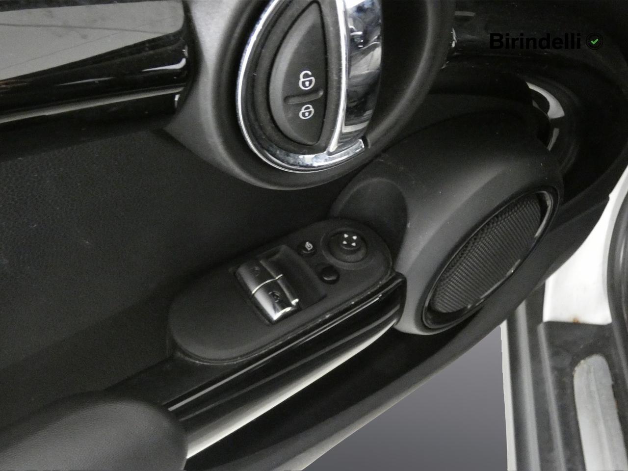 MINI Mini 4ª serie (F56) - Mini 1.5 Cooper Yours