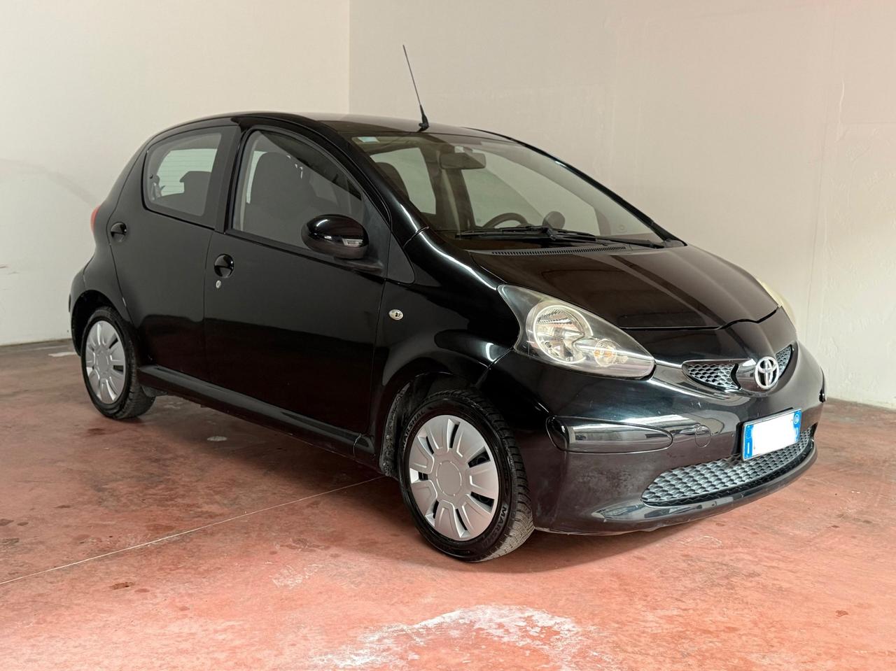 Toyota Aygo 1.0 12V VVT-i 5 porte