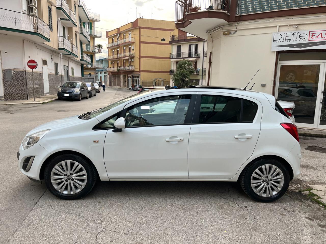 Opel Corsa 1.2 85CV 5 porte GPL-TECH Edition