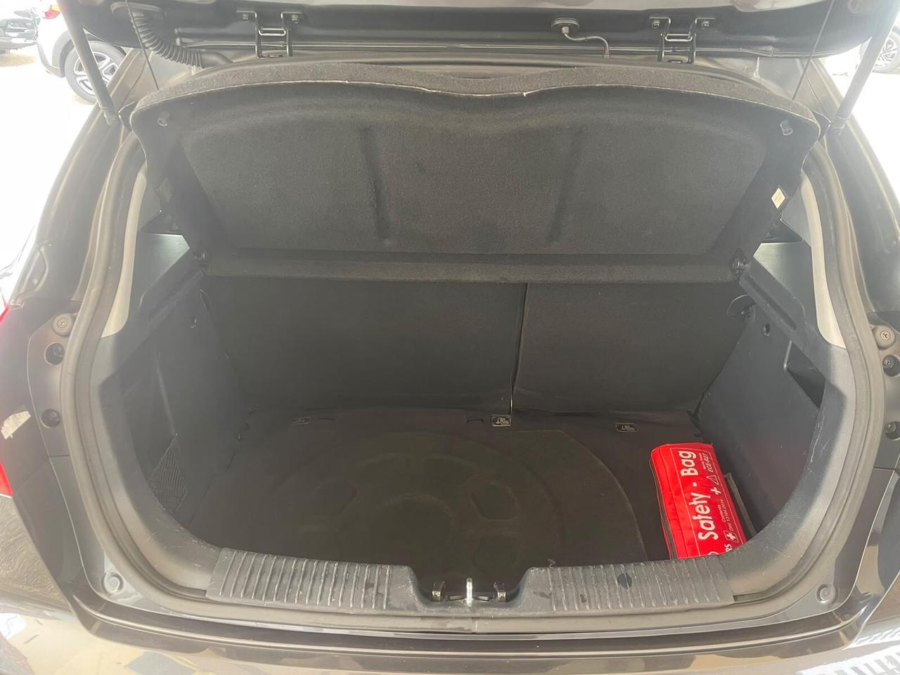 Kia Rio 1.4 CRDi 5p.S&S High Tech