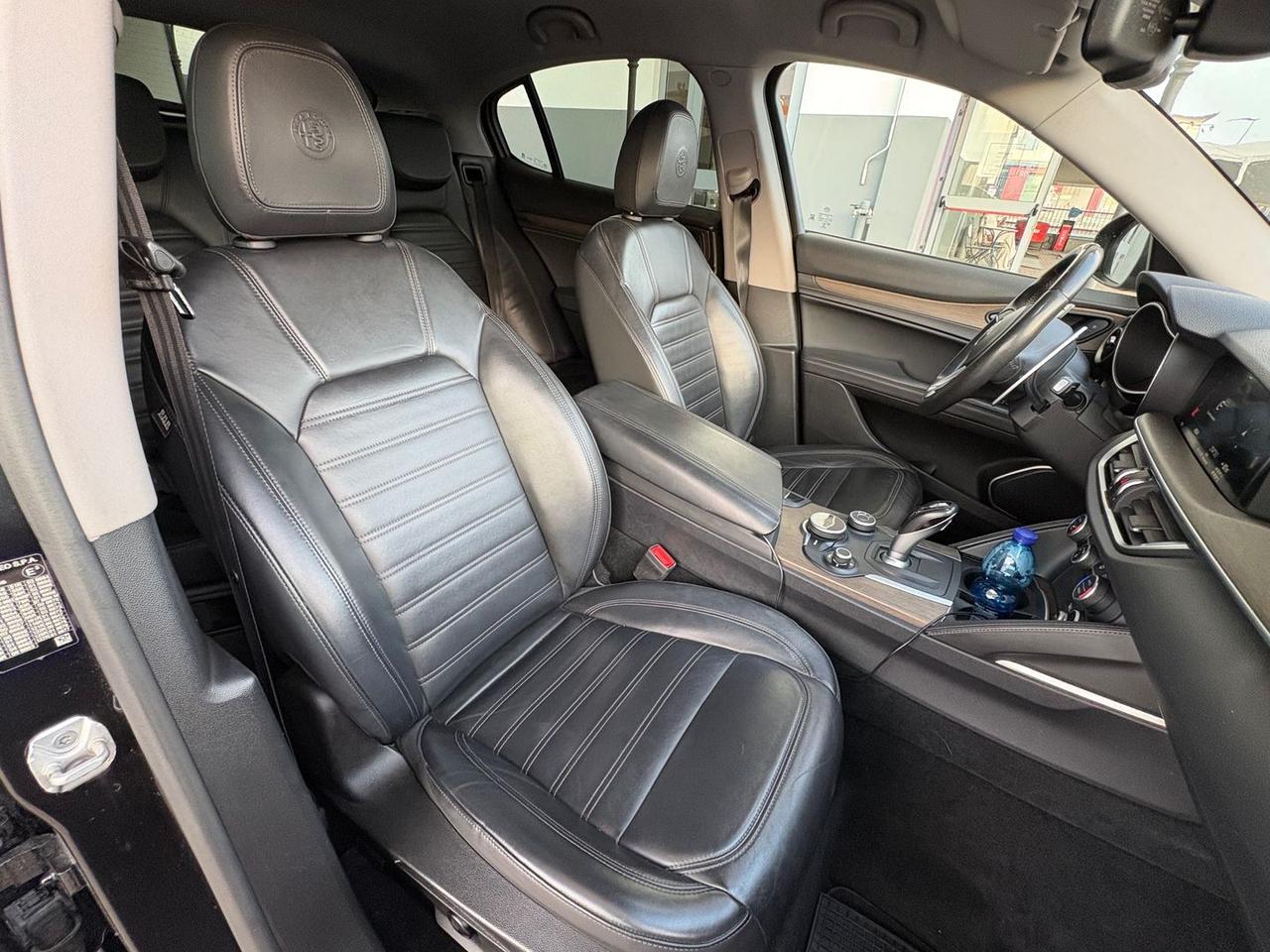 Alfa Romeo Stelvio First Edition 2.0 280 CV #9829