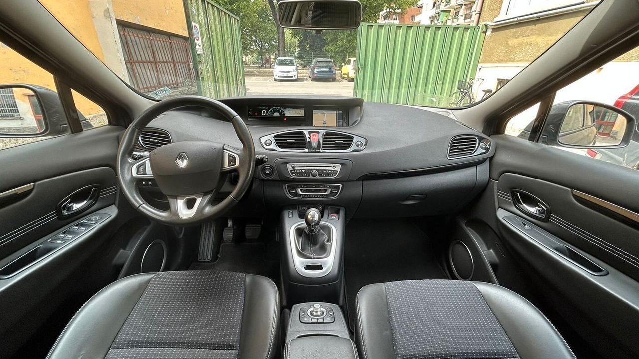 Renault Scenic Scénic X-Mod 1.4 TCe Dynamique