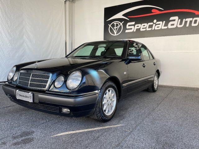 MERCEDES-BENZ E 200 Elegance soli 56000km