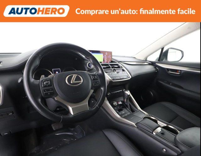 LEXUS NX 300 Hybrid 4WD Premium
