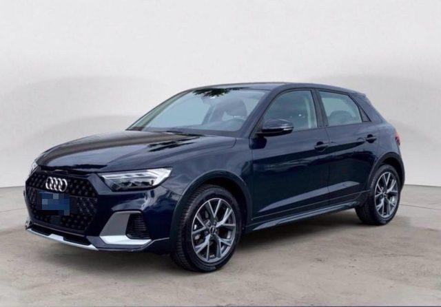 AUDI A1 citycarver 30 TFSI Identity Contrast