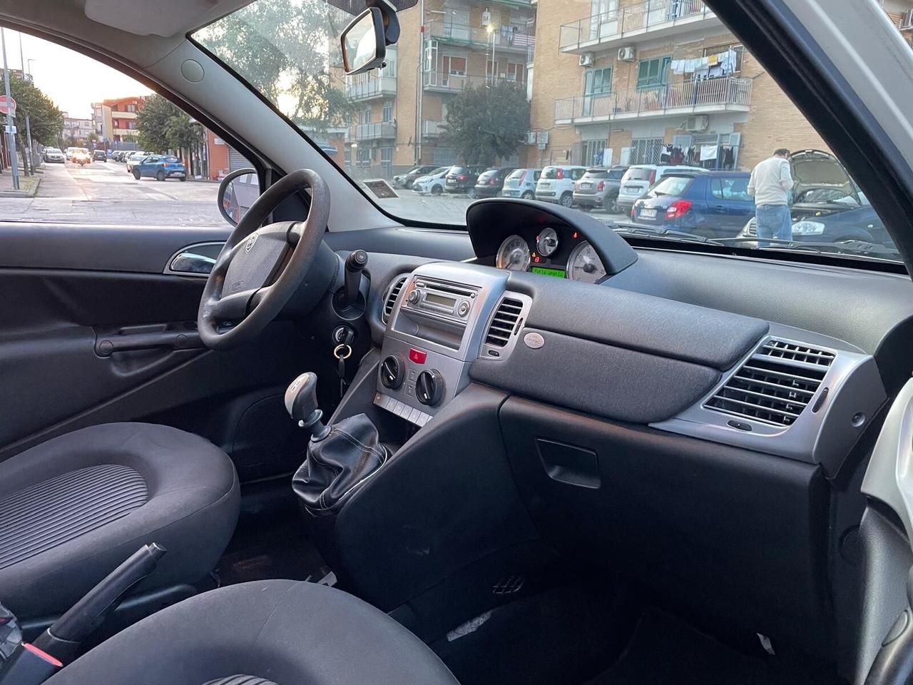 Lancia Ypsilon 1.2Benz/Gpl Unyca Full Perfett