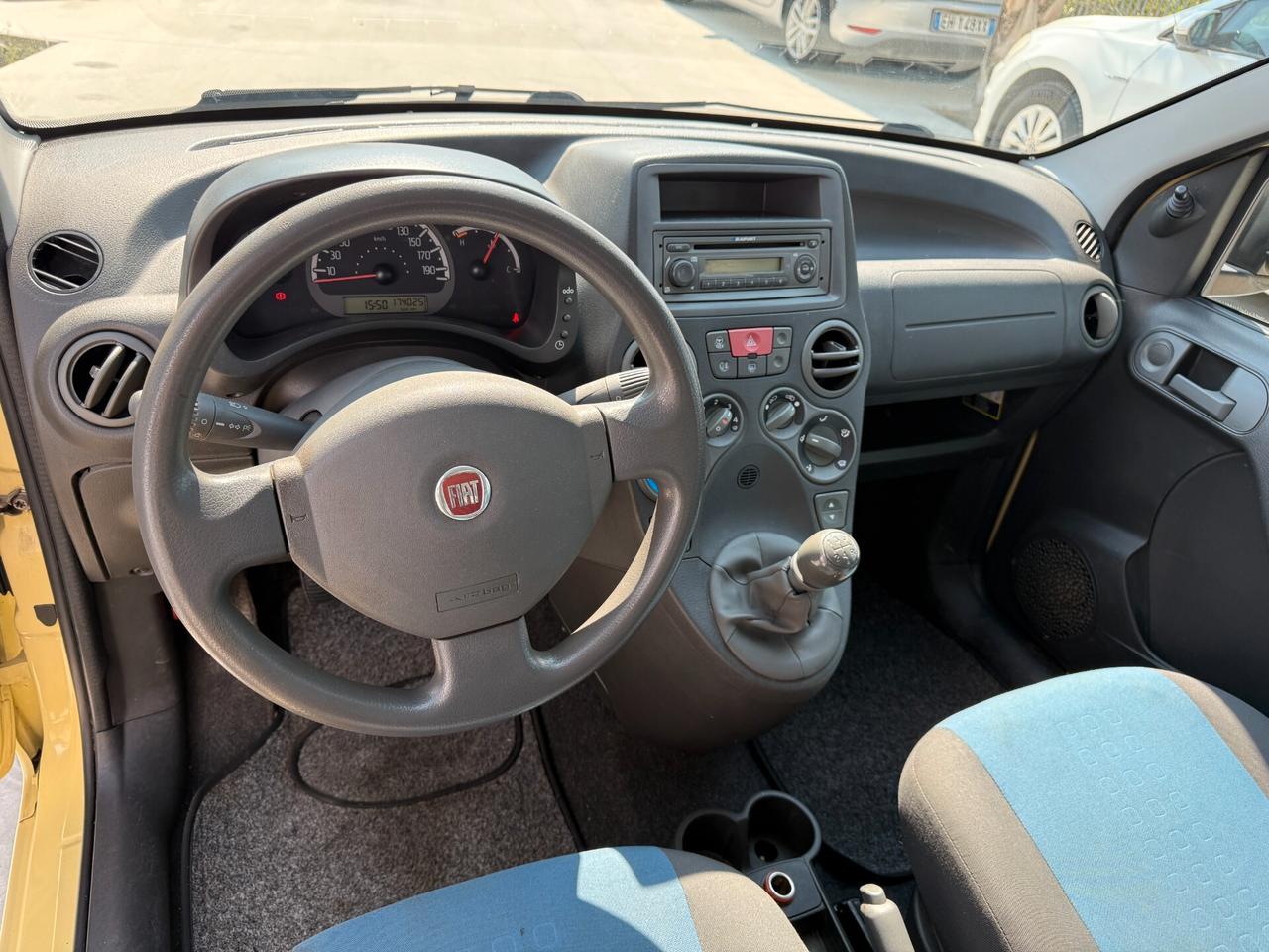 FIAT PANDA ANNO 2011 1.2 BENZINA 69 CAVALLI