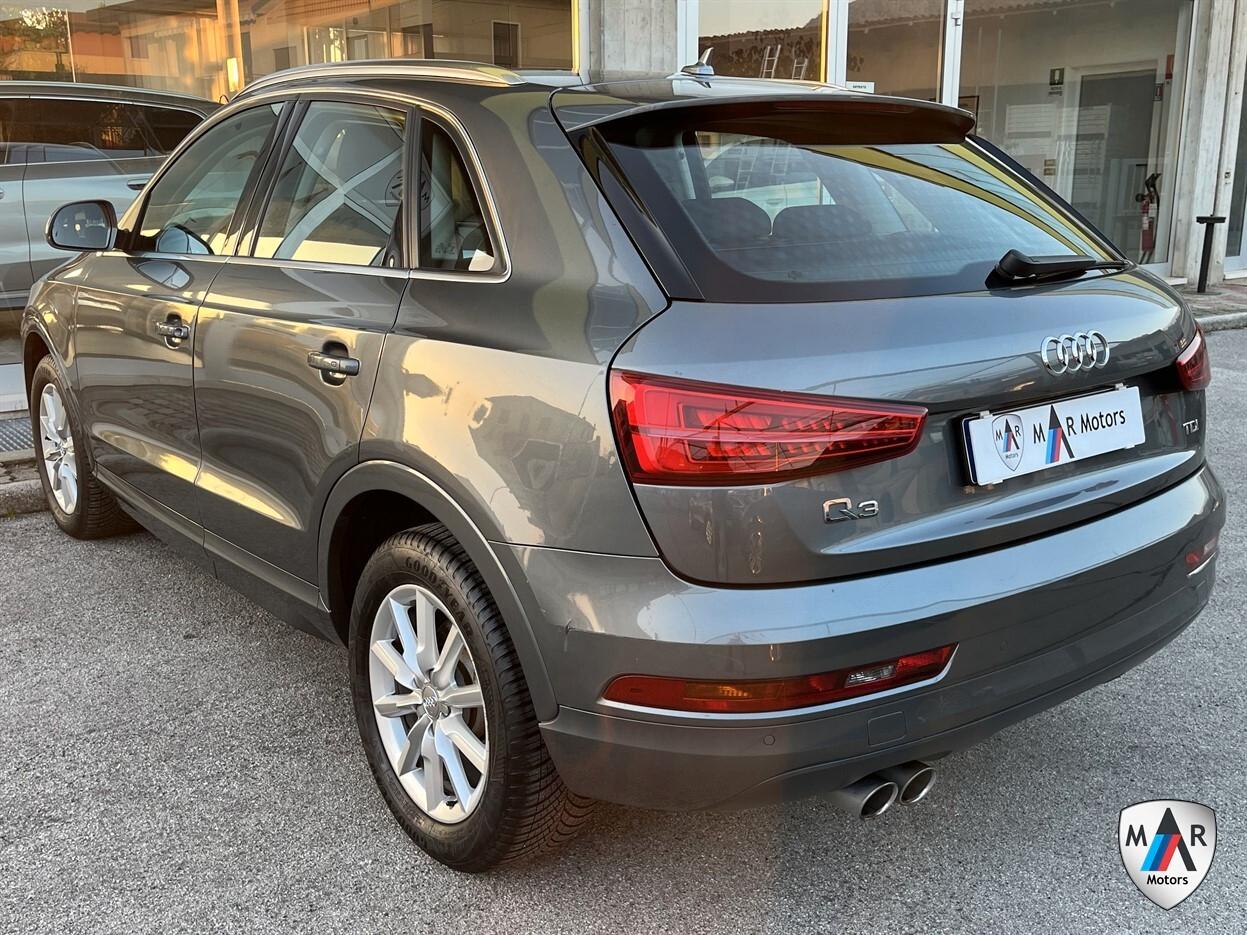 Audi Q3 2.0 TDI 150 CV S tronic Business