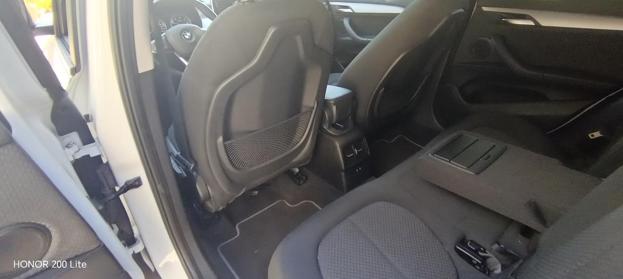 BMW X2 xdrive18d Business X auto