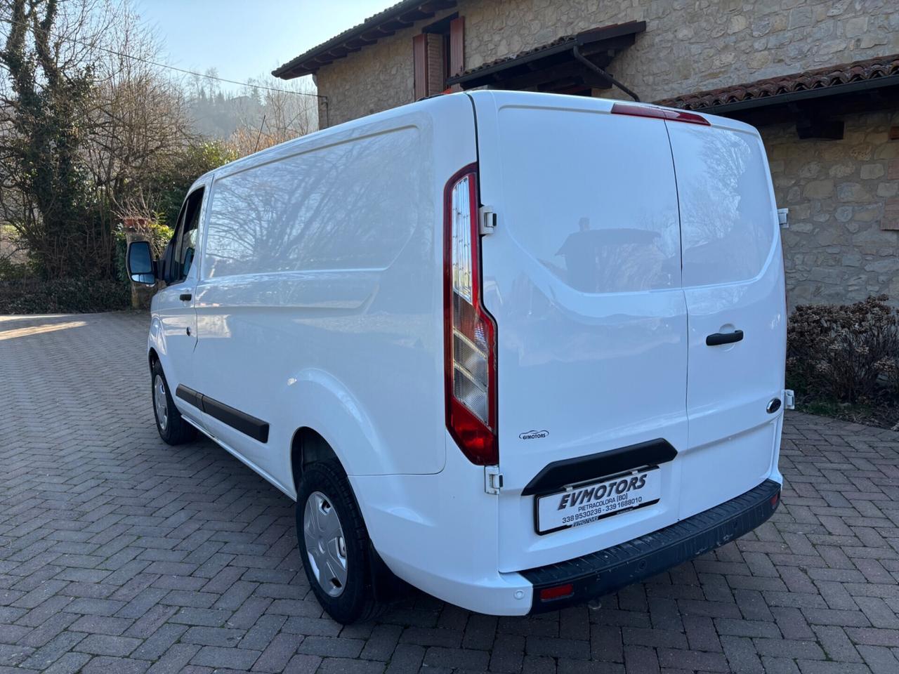 Ford Transit Custom 280 2.0 EcoBlue Hybrid 130 PC Furg. Titanium