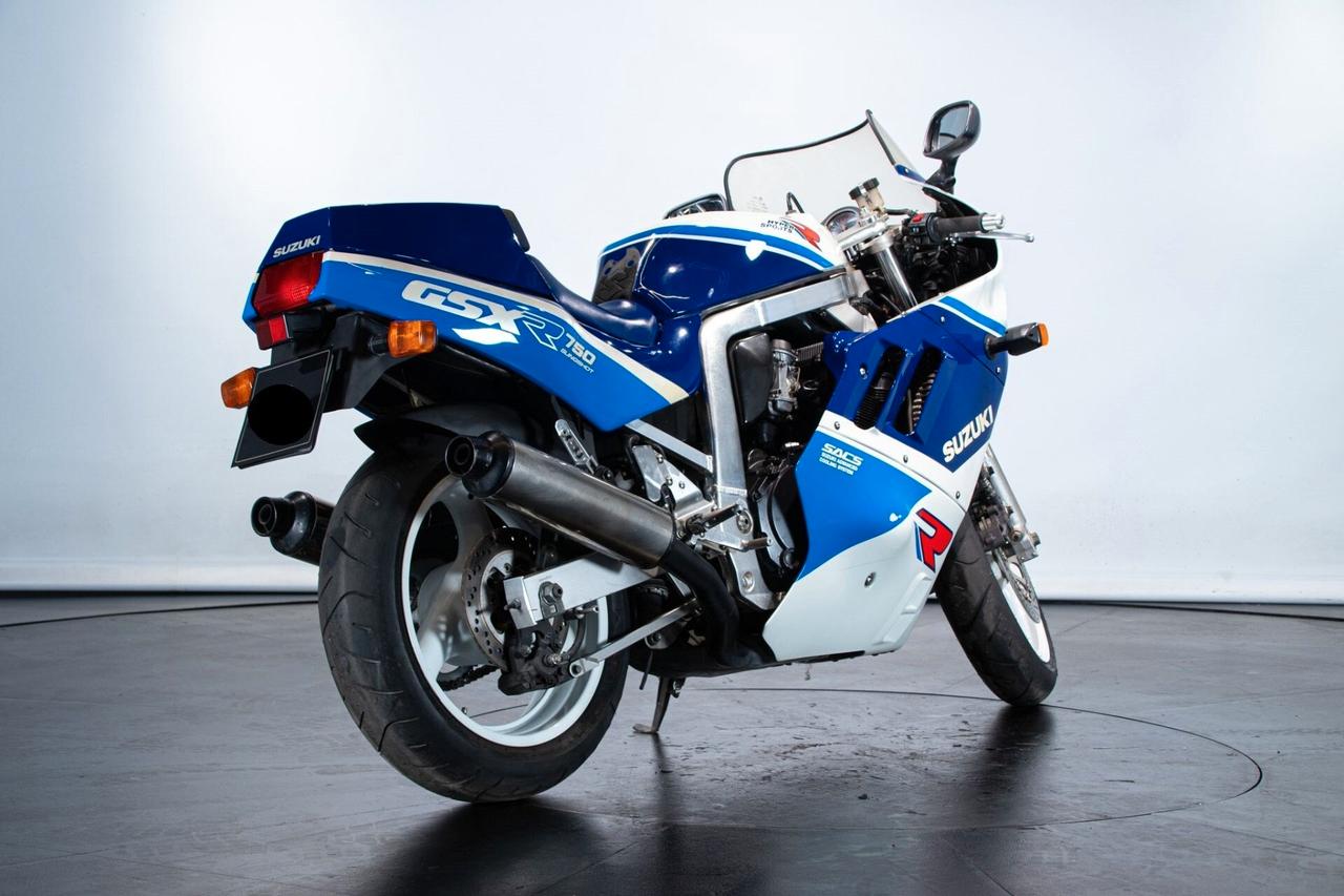 Suzuki GSX-R 750