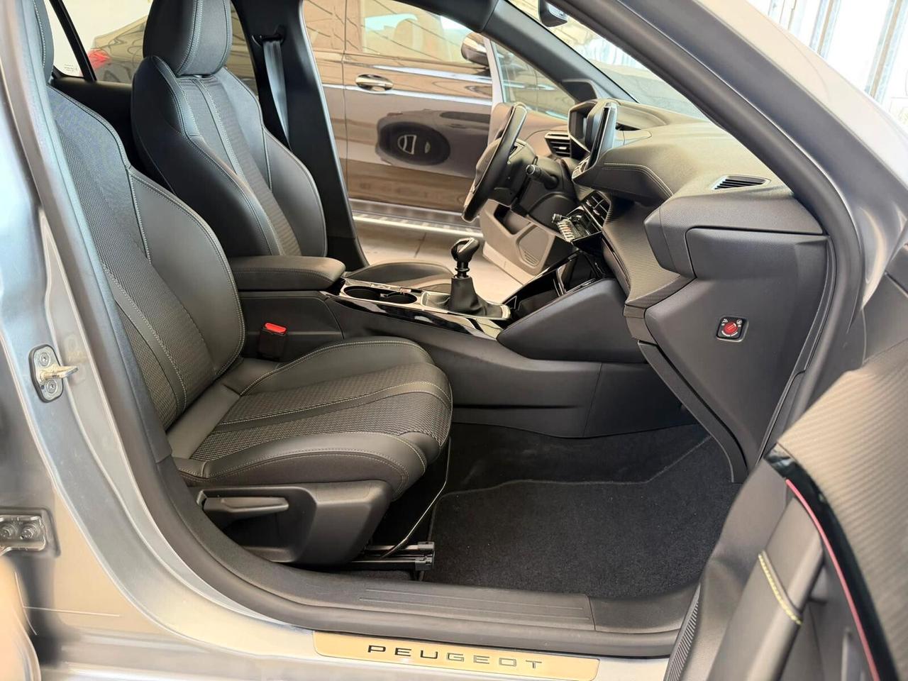 Peugeot 208 PureTech 100 Stop&Start 5 porte GT