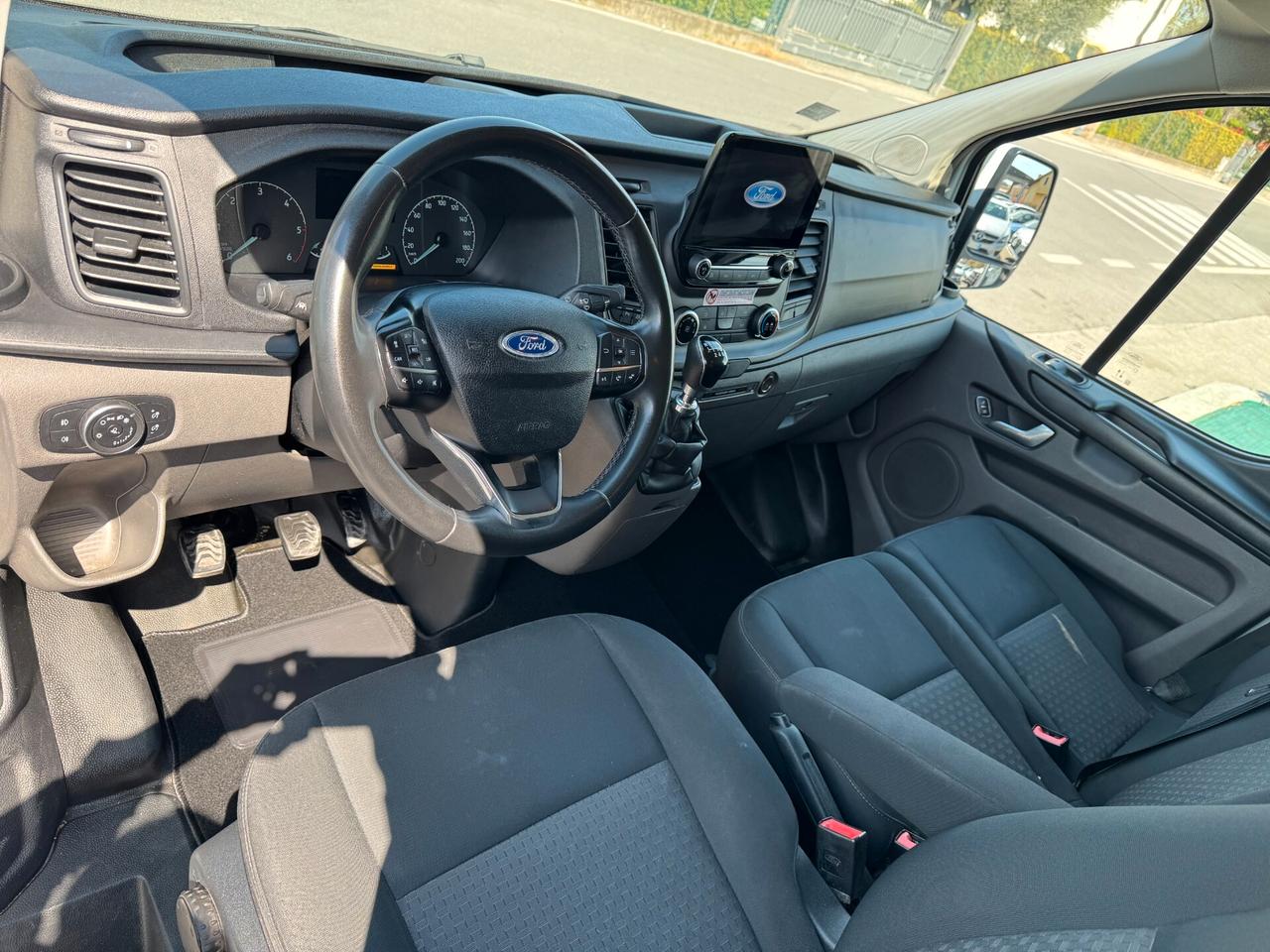 Ford Transit Custom 300 2.0 EcoBlue 130 PC Furgone Titanium