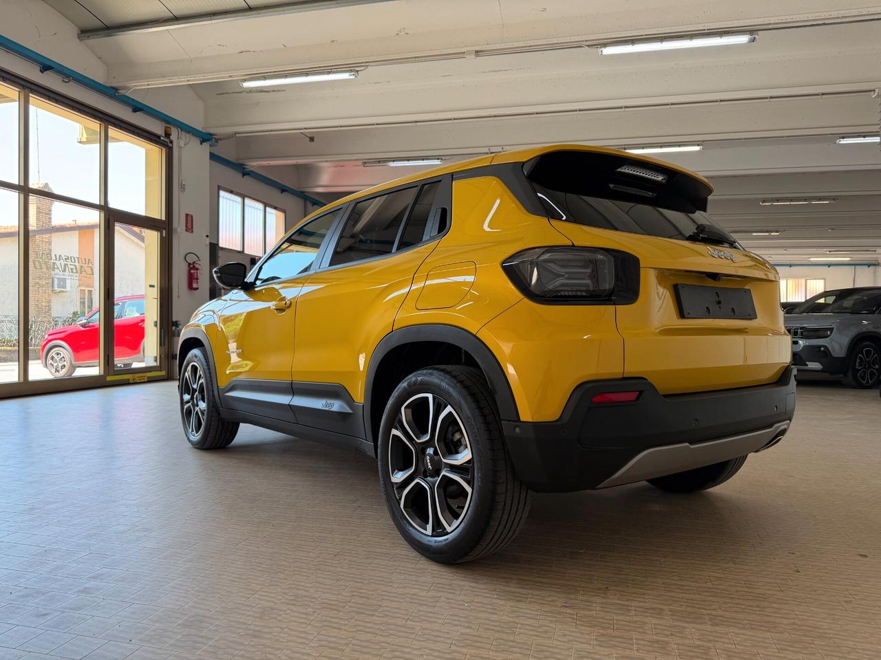 Jeep Avenger 1.2 Turbo 100 CV Summit 2025 Neopatentati Km 18000