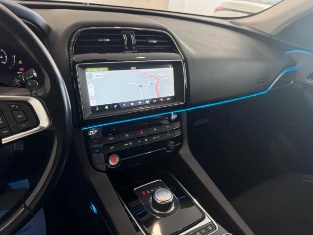 Jaguar F-Pace 2.0 D 180 CV AWD aut. Portfolio